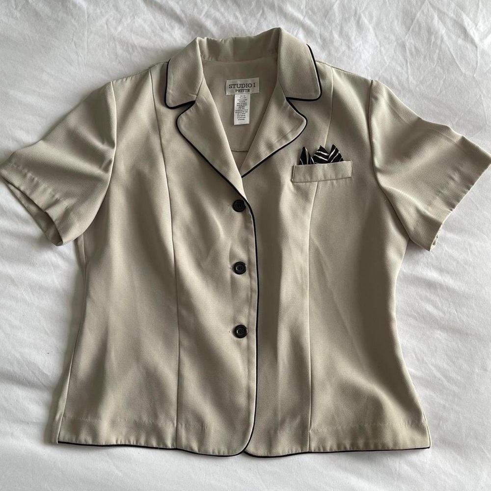 Vintage short sleeve blouse